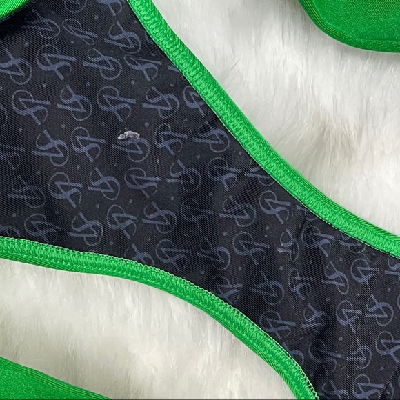 🚫SOLD🚫 Victoria's Secret Emerald Green Very Sexy Line Halter Strapless Bikini - Picture 16 of 16
